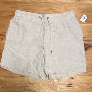 Women’s L.L. Bean Linen Tan Shorts